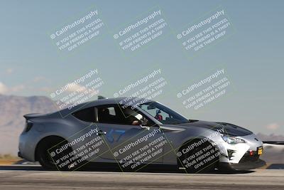 media/Jan-04-2026-SCCA SD (Sun) [[defc442887]]/3-Intermediate 2 group/Session 1 Turn 9/